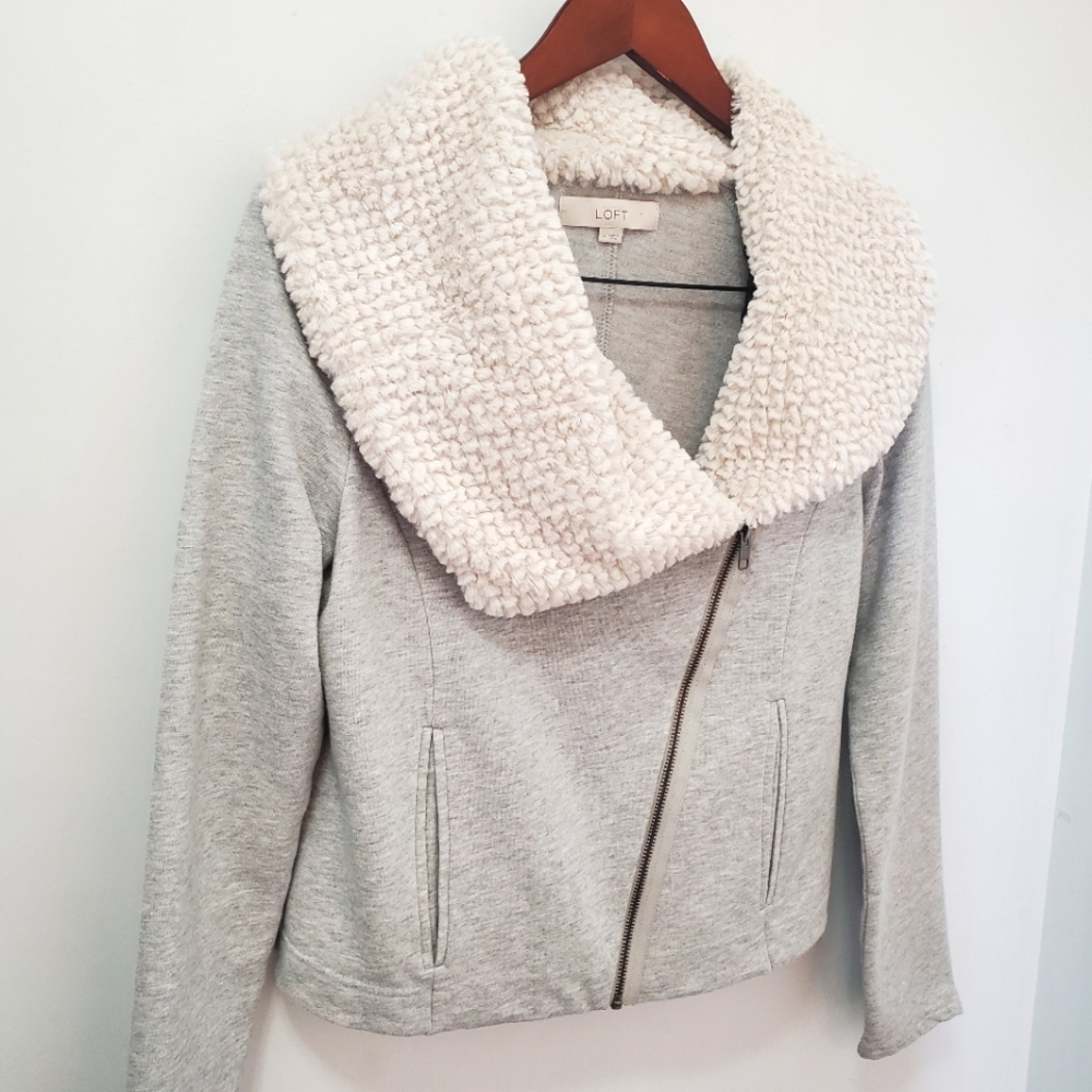 Ann Taylor Loft Aysemtrical Grey Zip Up Cardigan in Size Medium